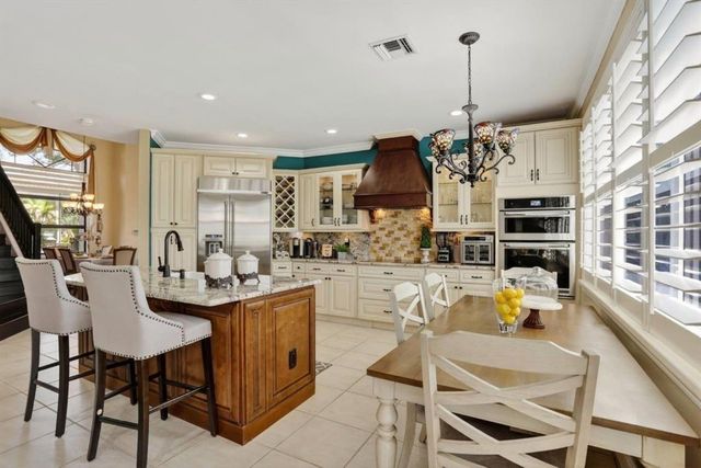 5340 NW 103rd Way, Coral Springs, FL 33076