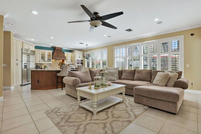 5340 NW 103rd Way, Coral Springs, FL 33076