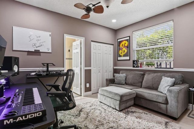 5340 NW 103rd Way, Coral Springs, FL 33076