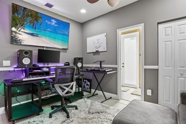 5340 NW 103rd Way, Coral Springs, FL 33076