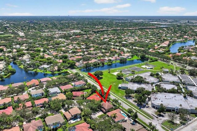 5340 NW 103rd Way, Coral Springs, FL 33076