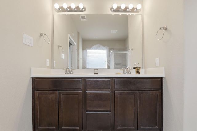 11626 Eagle Ridge Drive, Mont Belvieu, TX 77535