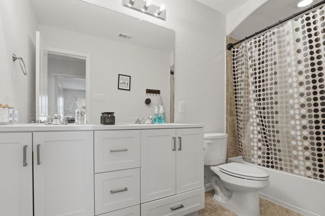 11626 Eagle Ridge Drive, Mont Belvieu, TX 77535