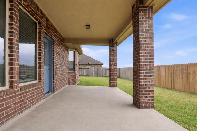 11626 Eagle Ridge Drive, Mont Belvieu, TX 77535