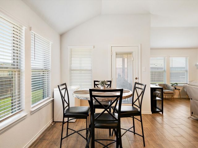 712 Presidio Street, Aubrey, TX 76227
