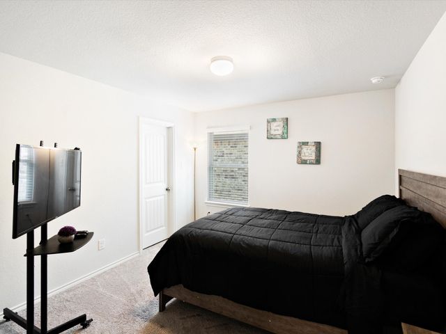 712 Presidio Street, Aubrey, TX 76227
