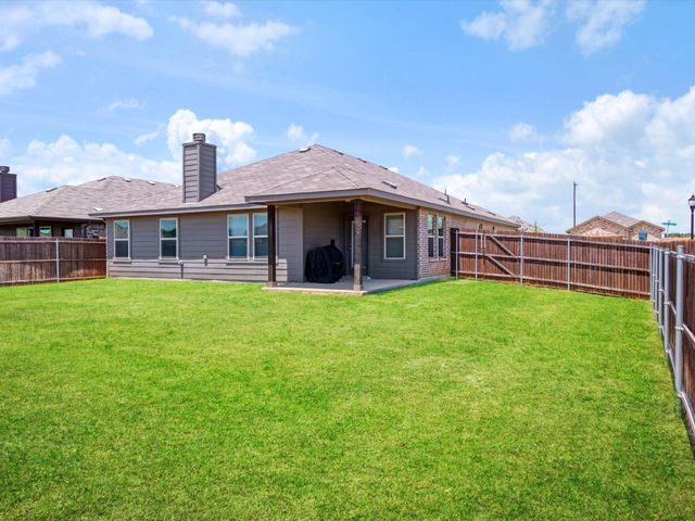 712 Presidio Street, Aubrey, TX 76227