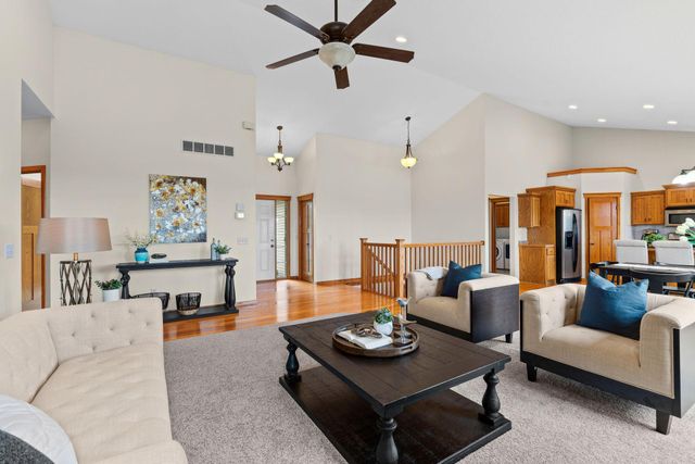 2539 154th Lane NW, Andover, MN 55304