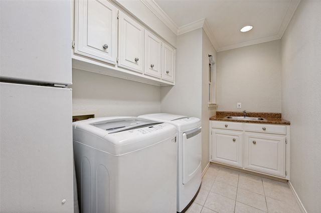 5901 Flintshire Lane, Dallas, TX 75252