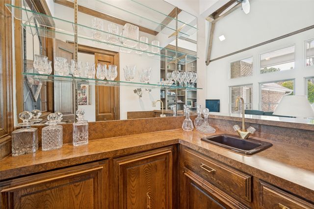 5901 Flintshire Lane, Dallas, TX 75252