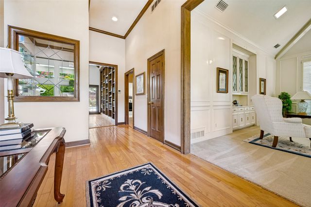 5901 Flintshire Lane, Dallas, TX 75252
