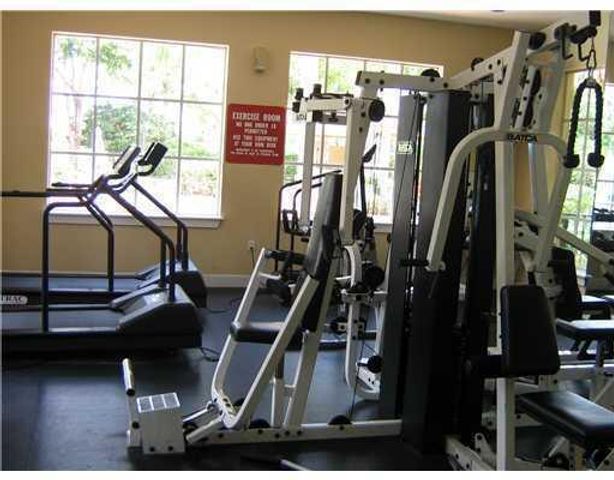 1727 Village Boulevard 111, West Palm Beach, FL 33409