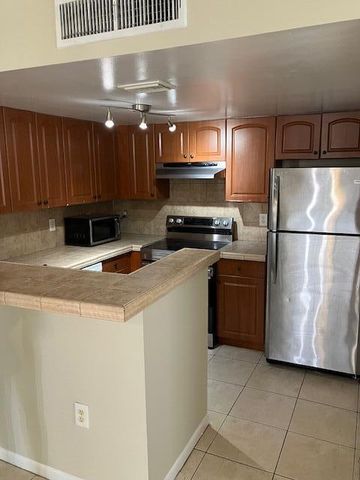 1727 Village Boulevard 111, West Palm Beach, FL 33409