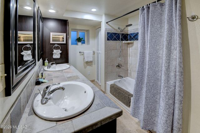 4234 E Texas Circle, Tucson, AZ 85711