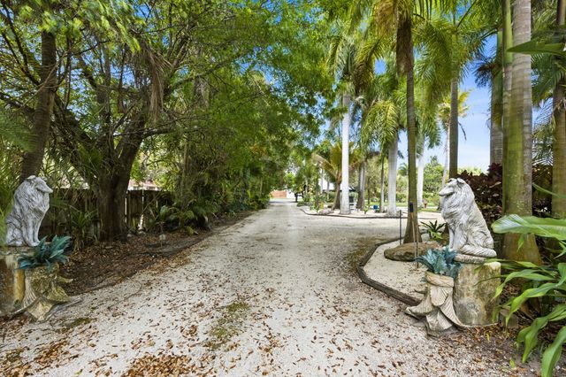 4268 Maurice Drive Main House, Delray Beach, FL 33445