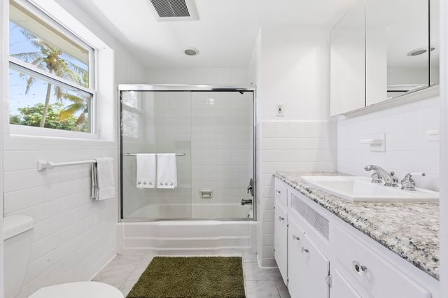 4268 Maurice Drive Main House, Delray Beach, FL 33445