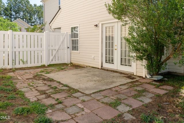 7524 Brighton Hill Lane, Raleigh, NC 27616