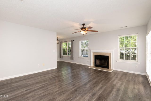 7524 Brighton Hill Lane, Raleigh, NC 27616