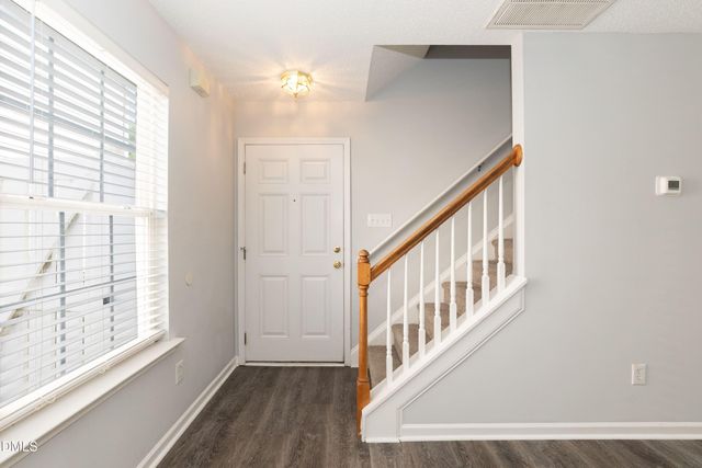 7524 Brighton Hill Lane, Raleigh, NC 27616