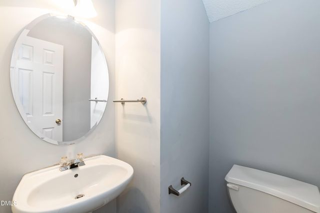 7524 Brighton Hill Lane, Raleigh, NC 27616