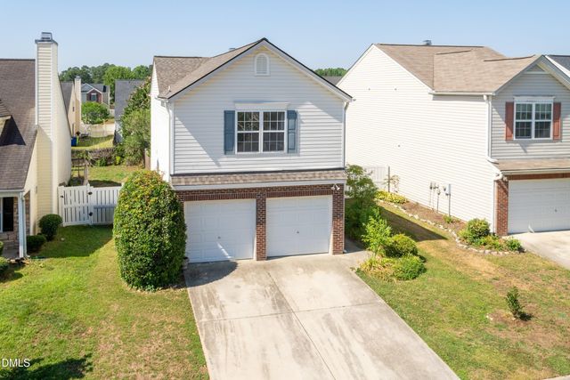 7524 Brighton Hill Lane, Raleigh, NC 27616