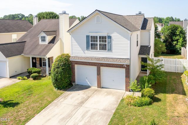 7524 Brighton Hill Lane, Raleigh, NC 27616