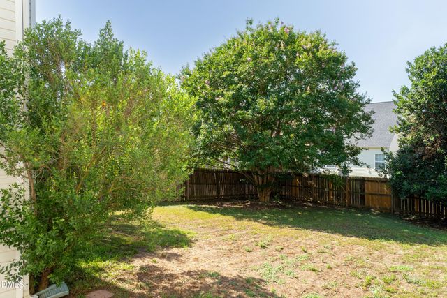 7524 Brighton Hill Lane, Raleigh, NC 27616