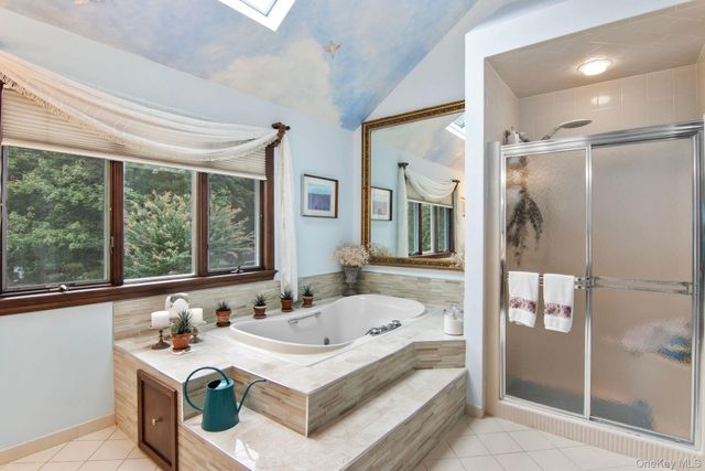 6 Bluffview Court, Miller Place, NY 11764