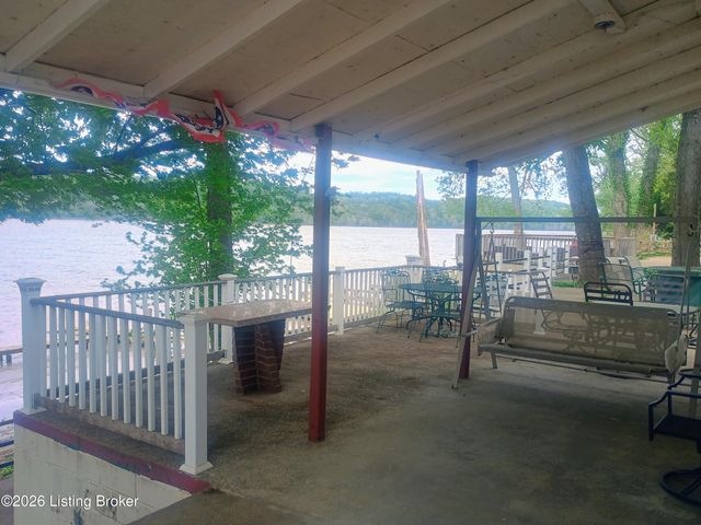 1710 Riverside Dr, Prospect, KY 40059