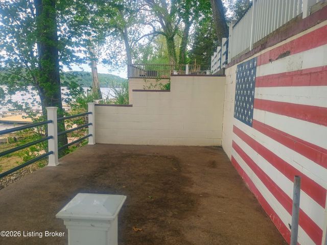1710 Riverside Dr, Prospect, KY 40059