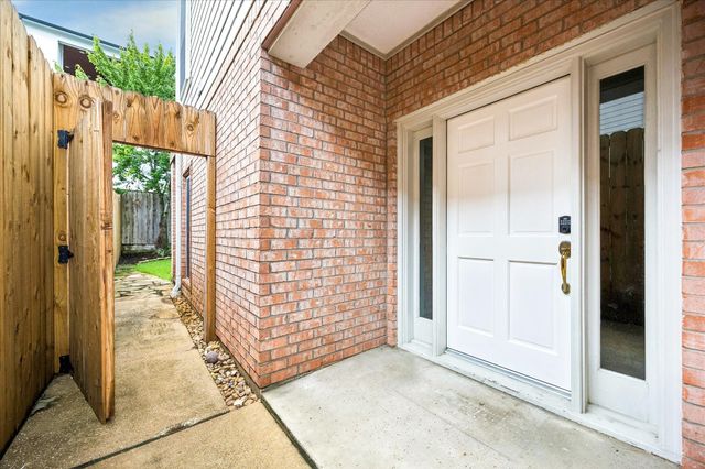 911 Birdsall Street, Houston, TX 77007