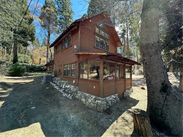 9120 Torrey Pines, Forest Falls, CA 92339