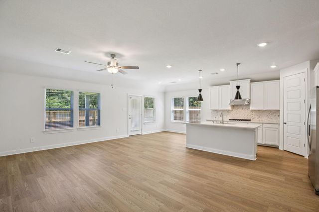 17318 Teddy Trace Drive, Waller, TX 77484