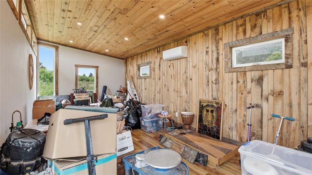 29921 40th Avenue, Cadott, WI 54727