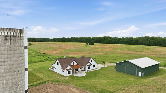 29921 40th Avenue, Cadott, WI 54727
