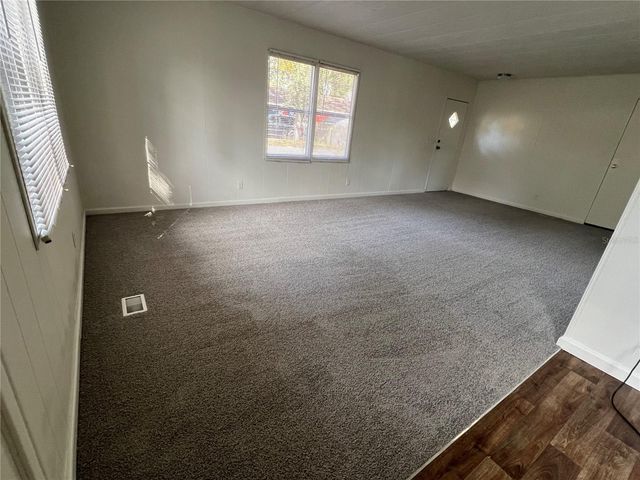 4707 E YUKON STREET, Tampa, FL 33617