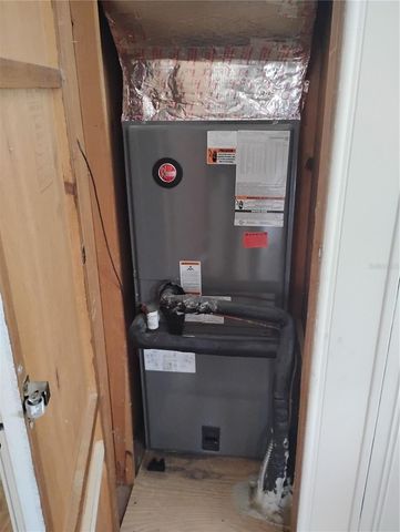 4707 E YUKON STREET, Tampa, FL 33617