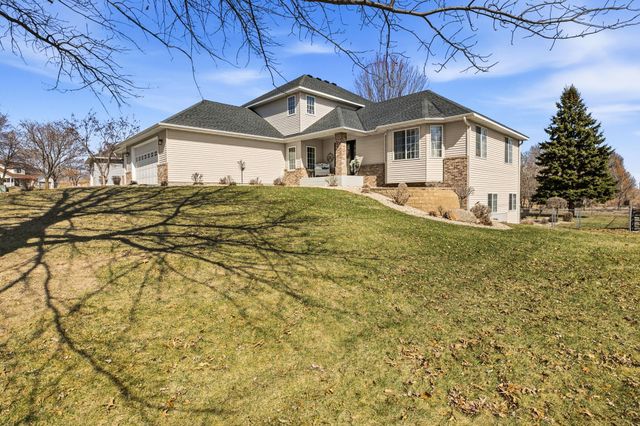 2418 18th Avenue SE, Saint Cloud, MN 56304