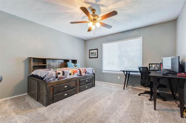 9215 Landry Boulevard, Spring, TX 77379