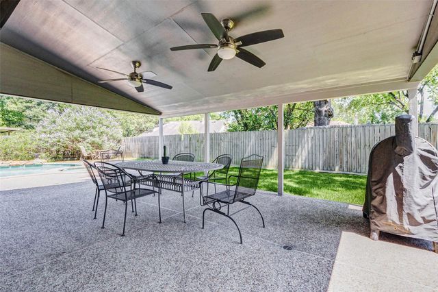 9215 Landry Boulevard, Spring, TX 77379