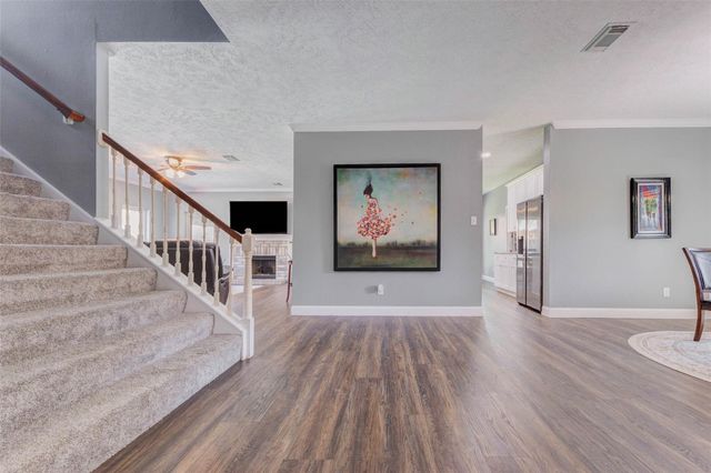9215 Landry Boulevard, Spring, TX 77379