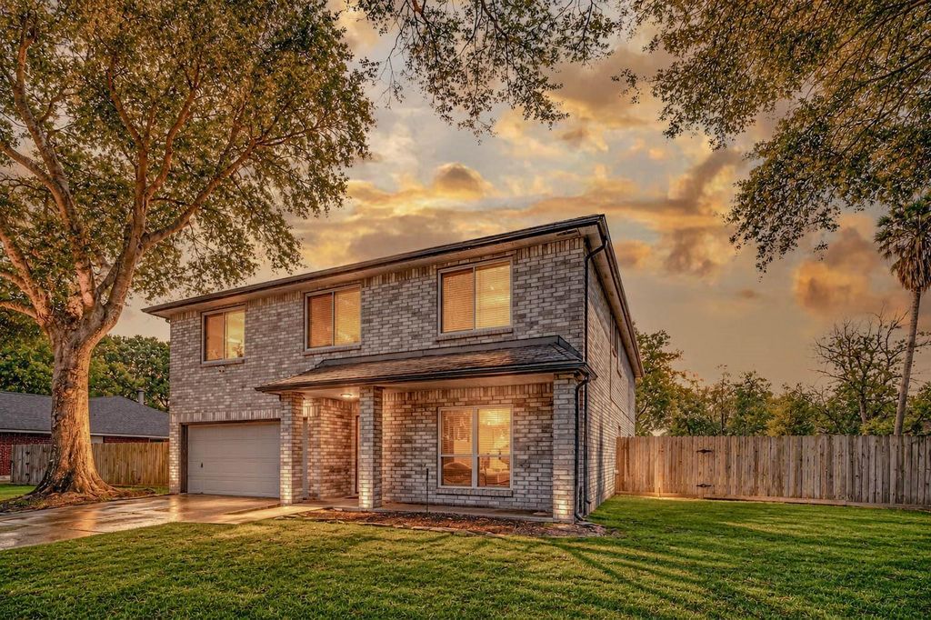 9215 Landry Boulevard, Spring, TX 77379