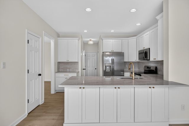 925 Winding Oak Trail, Lexington, KY 40511