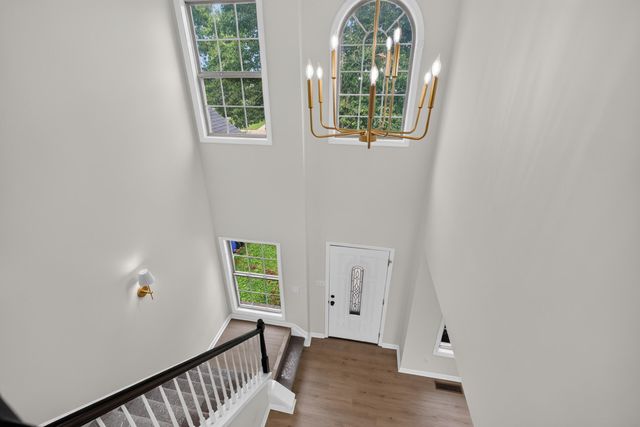 925 Winding Oak Trail, Lexington, KY 40511