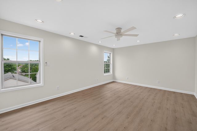 925 Winding Oak Trail, Lexington, KY 40511