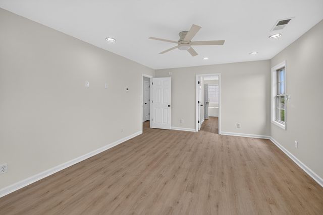 925 Winding Oak Trail, Lexington, KY 40511