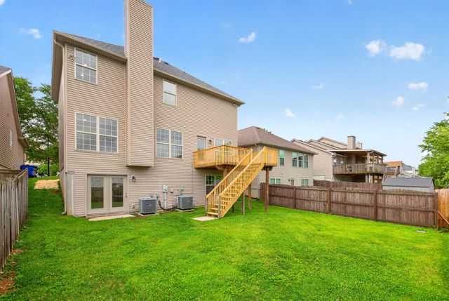 925 Winding Oak Trail, Lexington, KY 40511