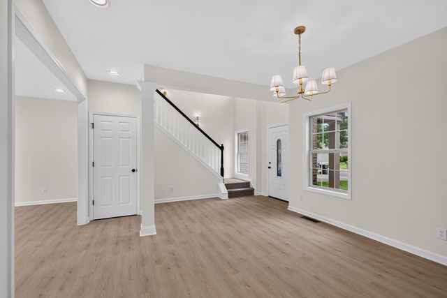 925 Winding Oak Trail, Lexington, KY 40511