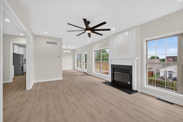 925 Winding Oak Trail, Lexington, KY 40511