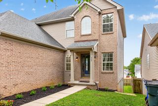 925 Winding Oak Trail, Lexington, KY 40511